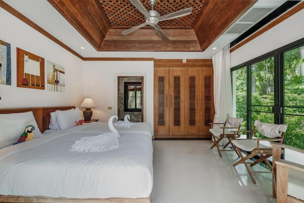 Naiharn 4br Private Pool Close To *