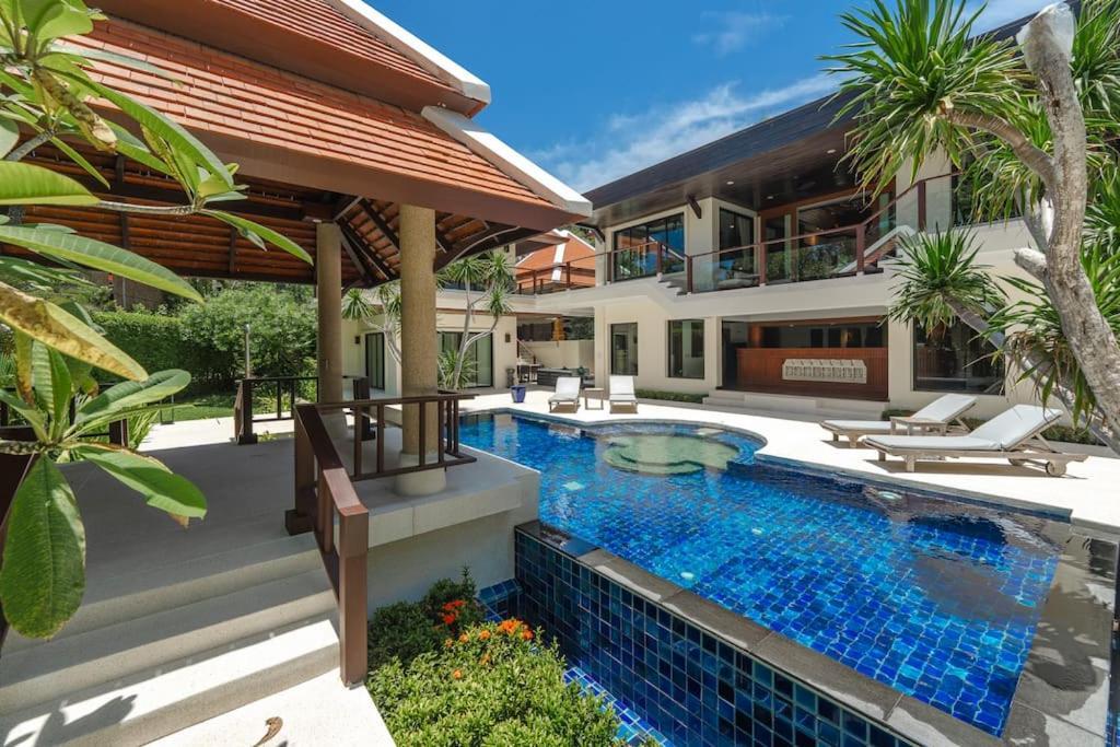 Villa Naiharn 4br Private Pool Close To *