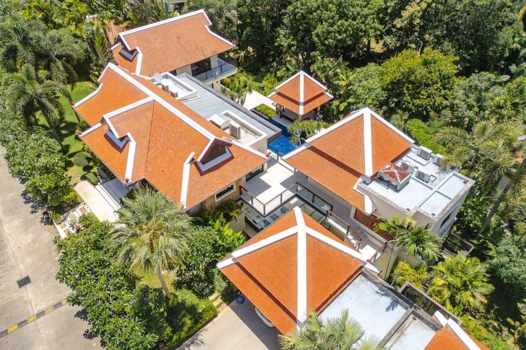 Naiharn 4br Private Pool Close To Villa Phuket