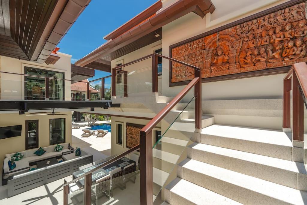 Naiharn 4br Private Pool Close To Phuket