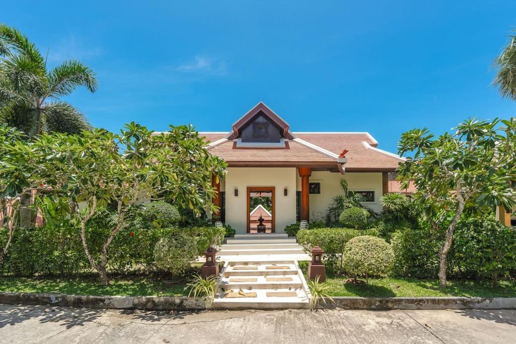 Naiharn 4br Private Pool Close To Villa Phuket