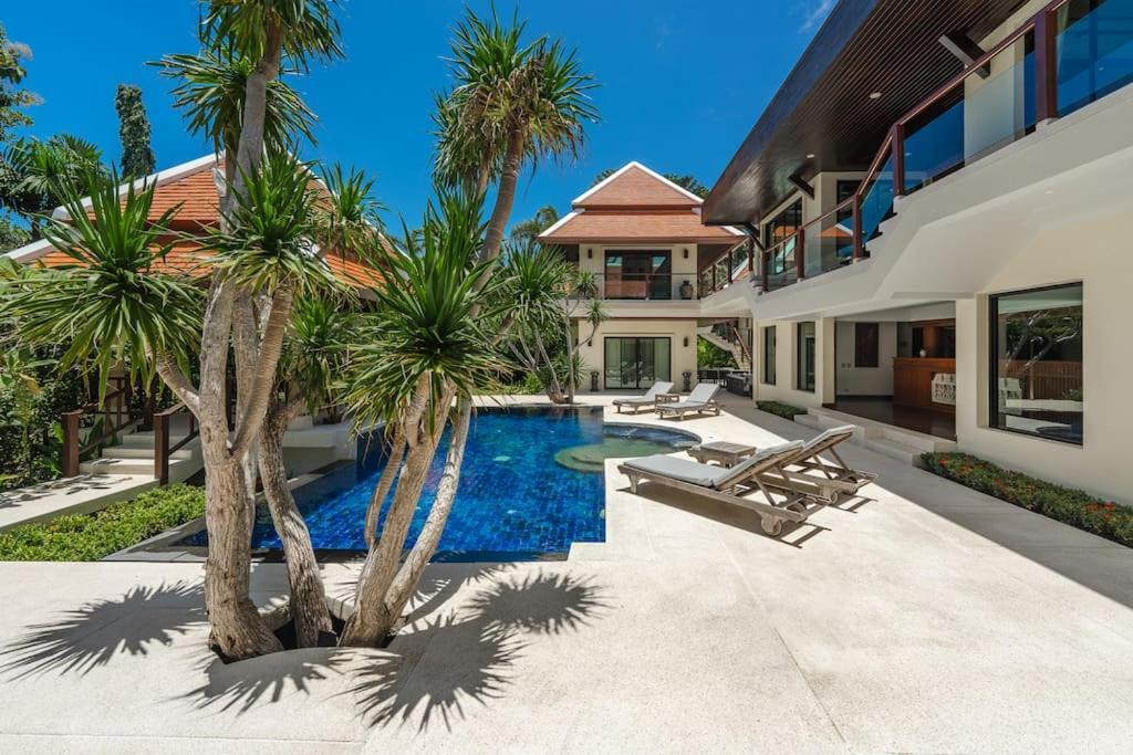 Naiharn 4br Private Pool Close To Villa